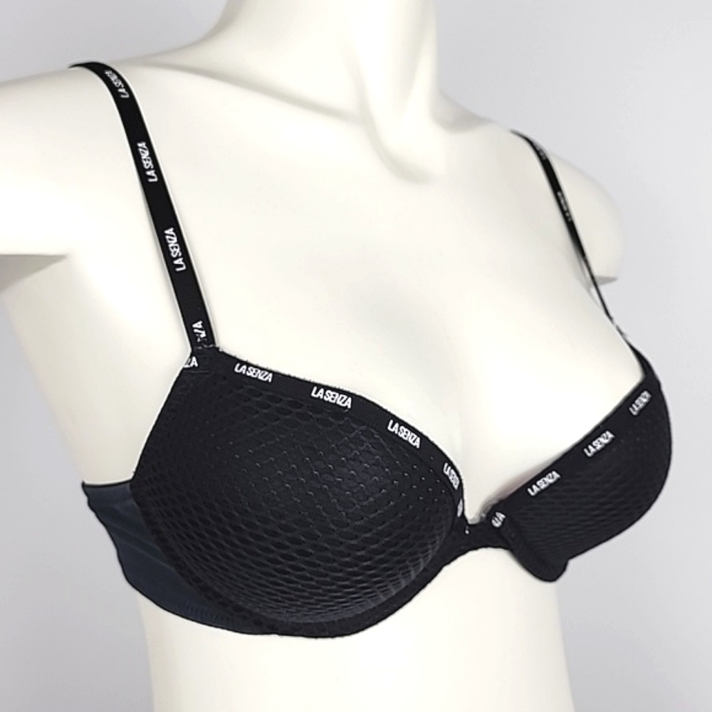 ⭐️2/ $30⭐️ La Senza  Remix Push-Up Plunge Bra Black Textured Size 32C